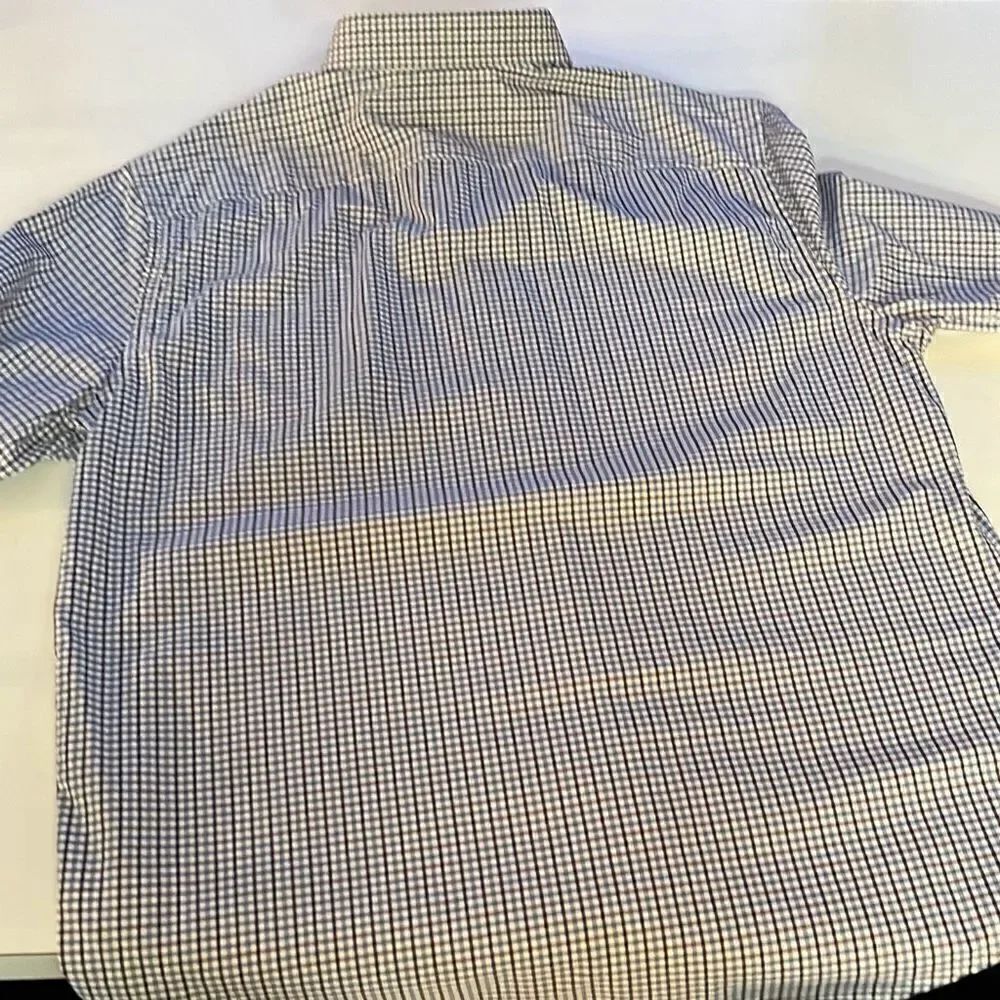Untuckit Stretch Check Button Up Sz. L - Picture 6 of 9